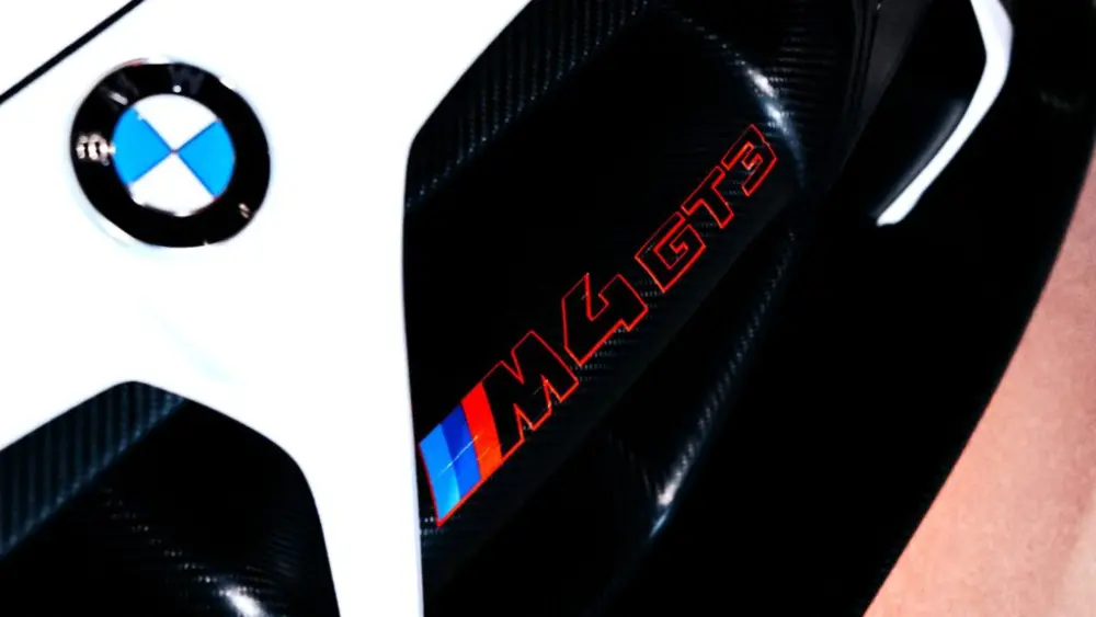 p90627450_highres_the-bmw-m4-gt3-evo-f-copy-1024x576784323-1