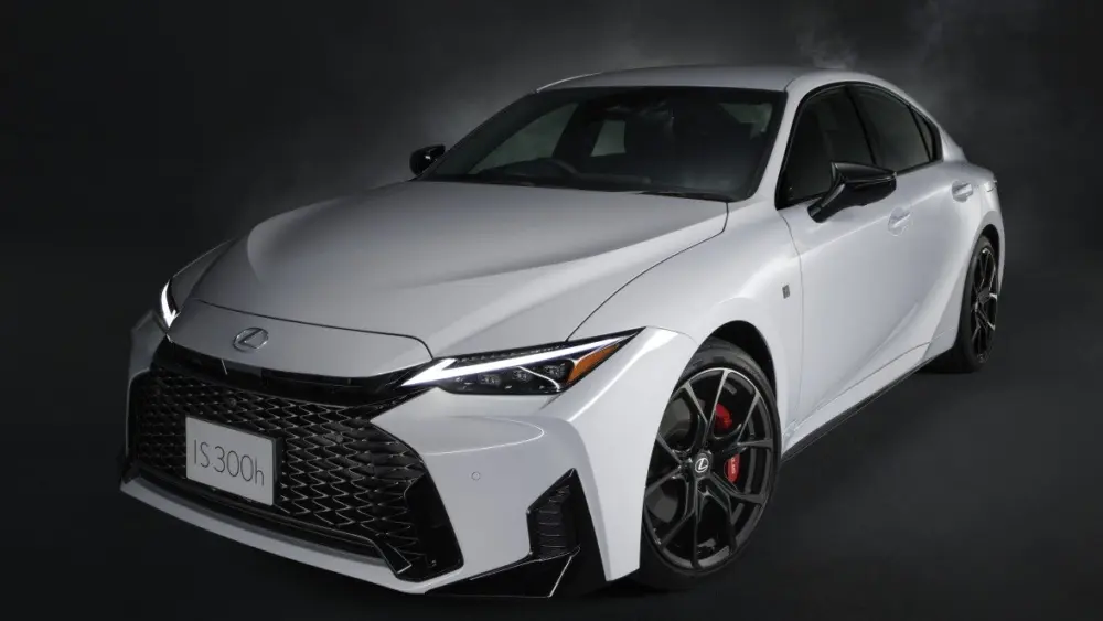lexus-is-f-sport-mode-black-v-japan_101679242