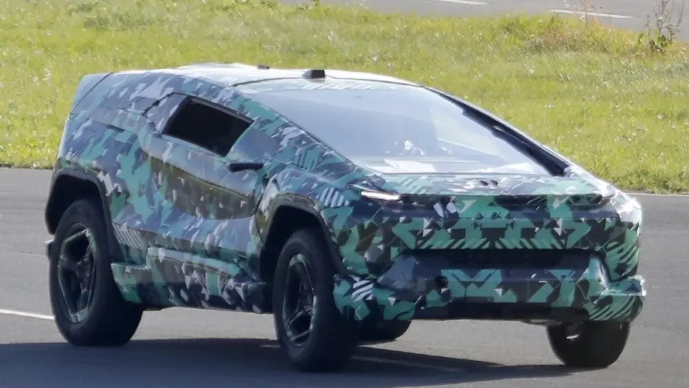 ceer-ev-prototype-spotted594302