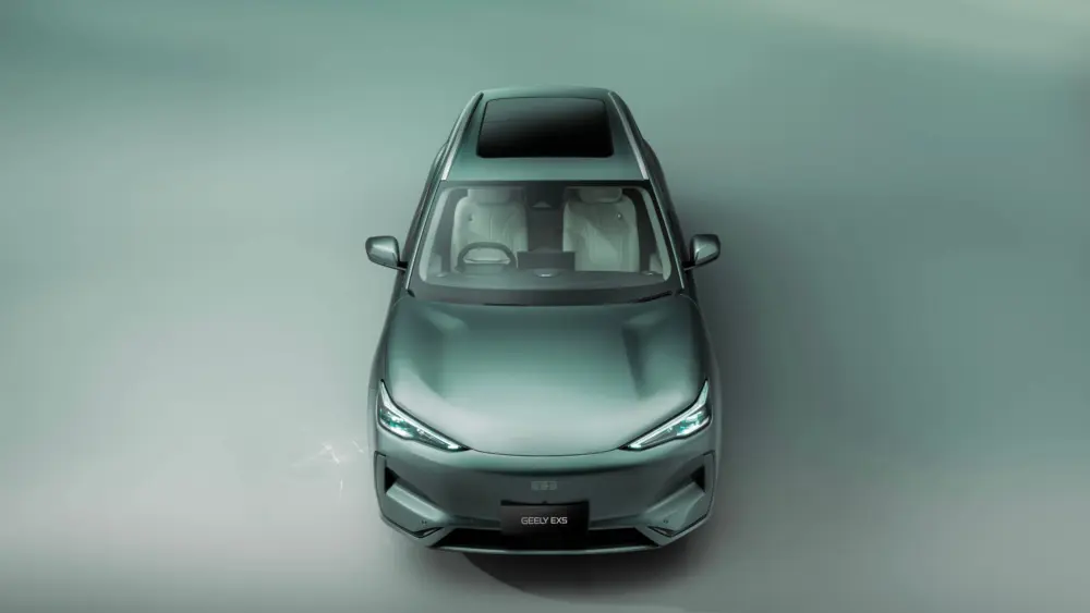 geely-ex5-max-jade-green-high-front-9000-x-6000-1-695eaaa88c2e3