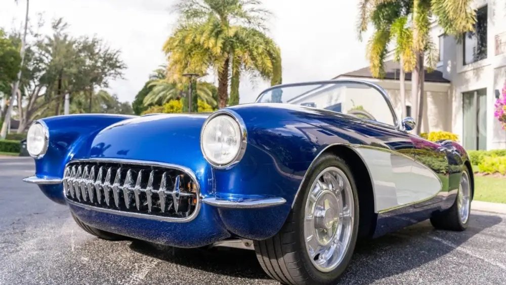 1957_chevrolet_corvette_hero368392