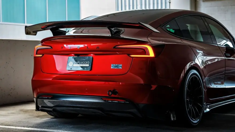 tesla-model-3-unplugged-performance-ascension-rr-rear-carbon-fiber-wing705150