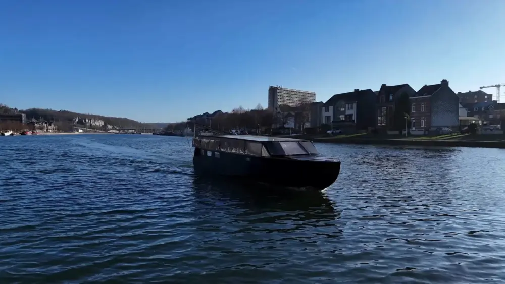 l-intro-176918618919396