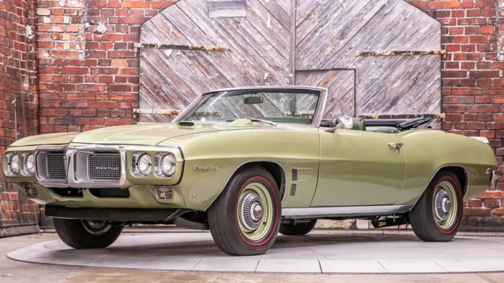 1960-pontiac-firebird-hero816772