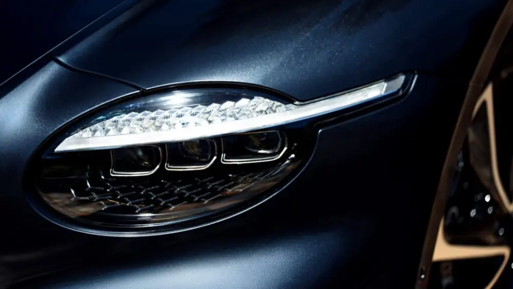 gt-c-s-11-copy-1024x576581283-1