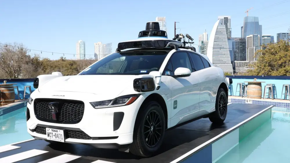 waymo-suv-in-austin-texas809641