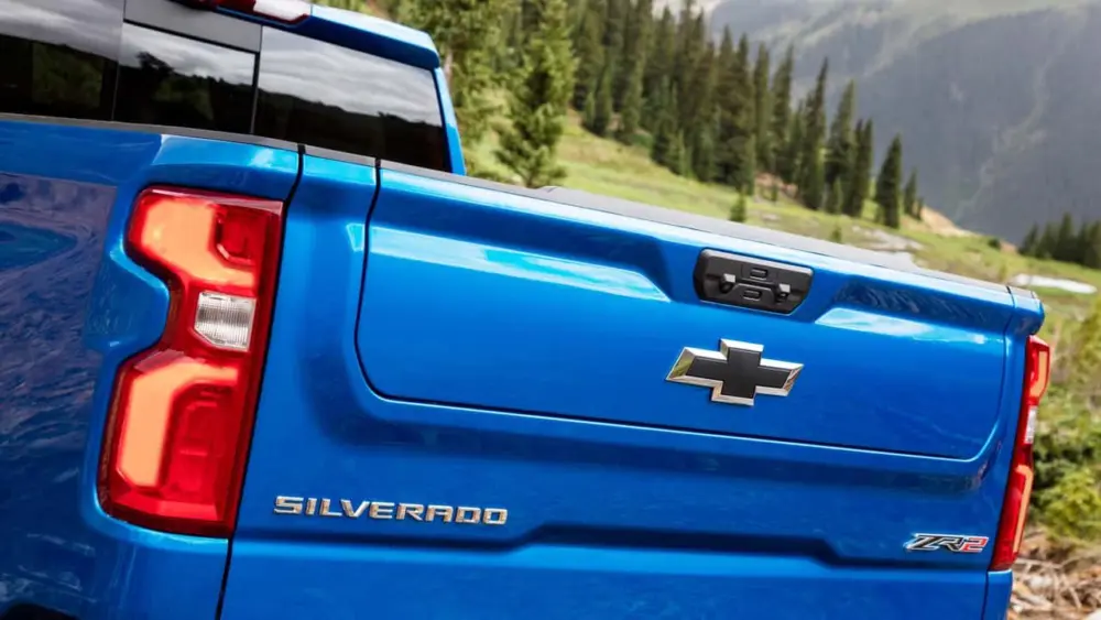 2025-chevrolet-silverado-zr2645102