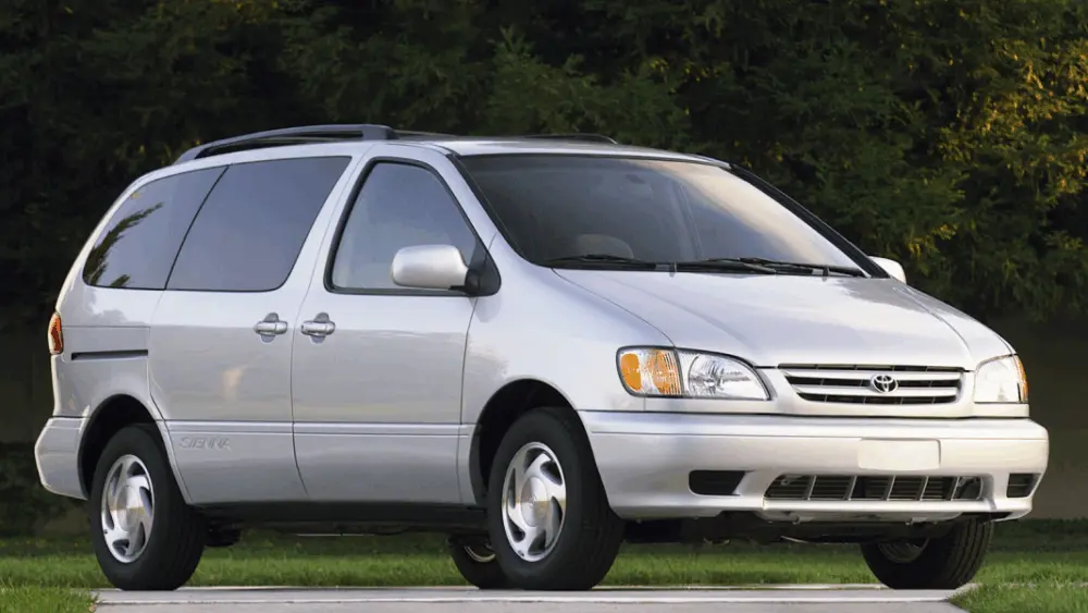 2001-toyota-sienna-3572019