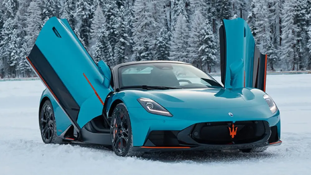 maseratimcpuracielofrozenmagma218288