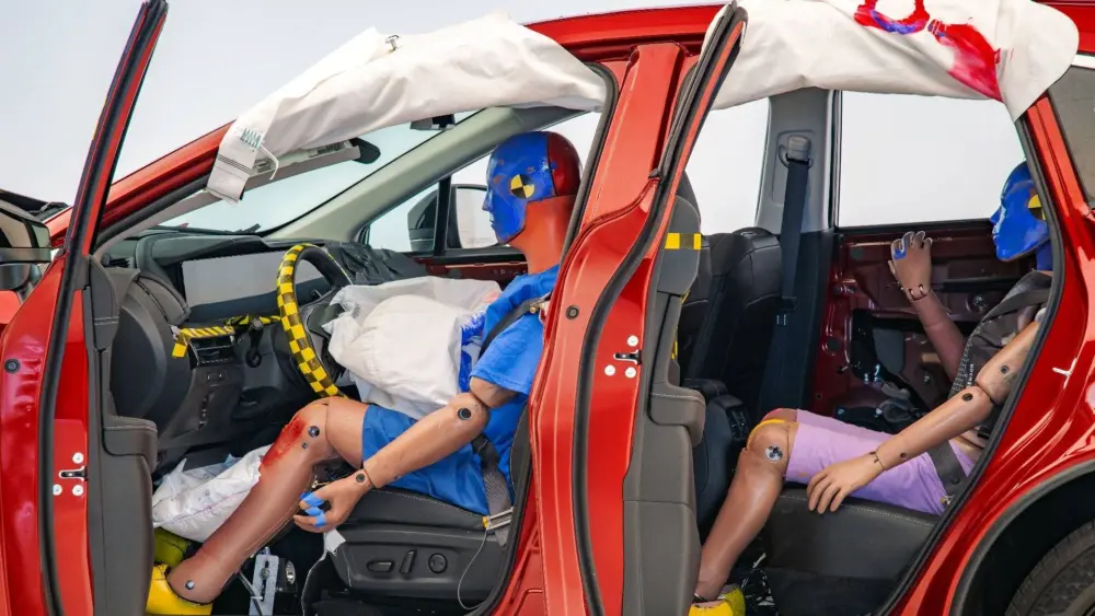 2025-nissan-murano-iihs-crash-test-2115347