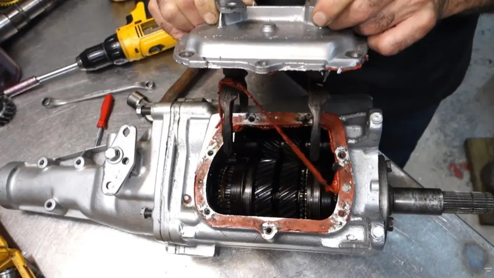 l-intro-1769679115412481