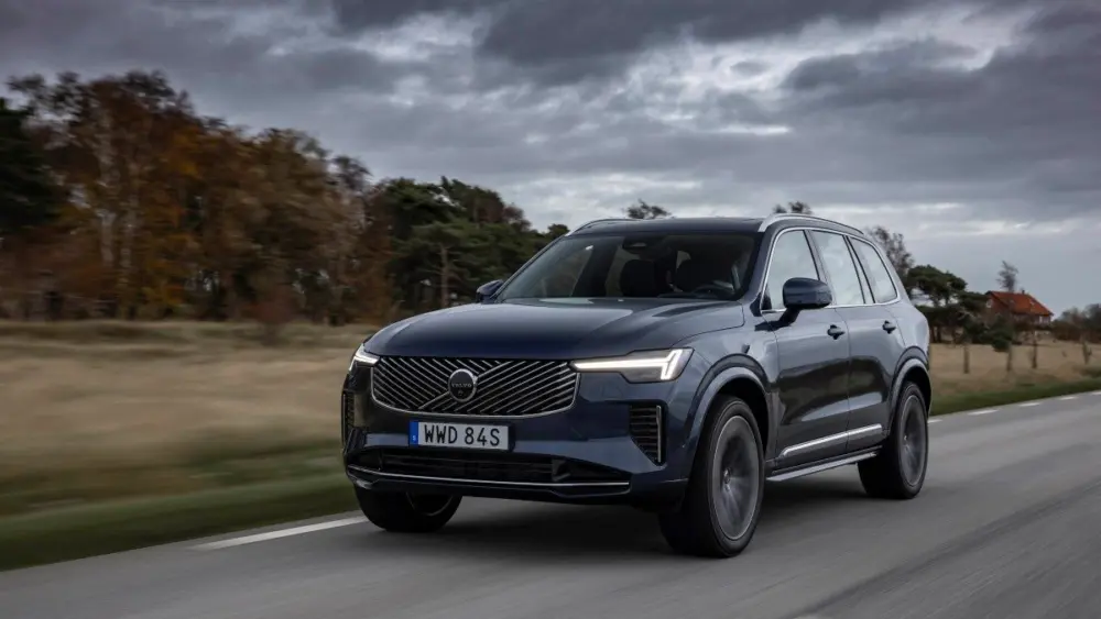 20255-volvo-xc90289882