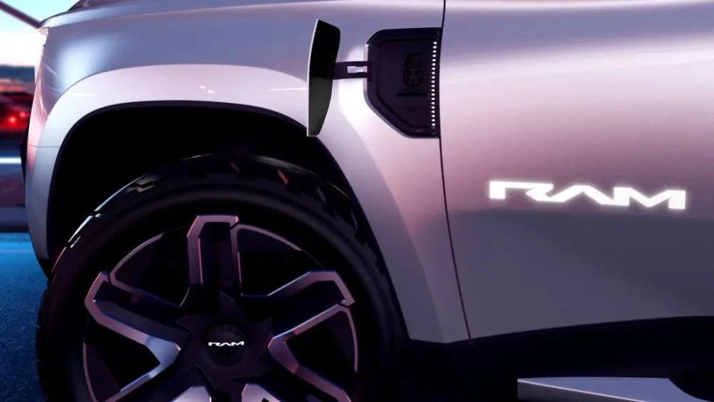 cn023_049rm-copy-1024x57633780-1