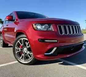 used-car-of-the-day-2012-jeep-grand-cherokee-srt8709562