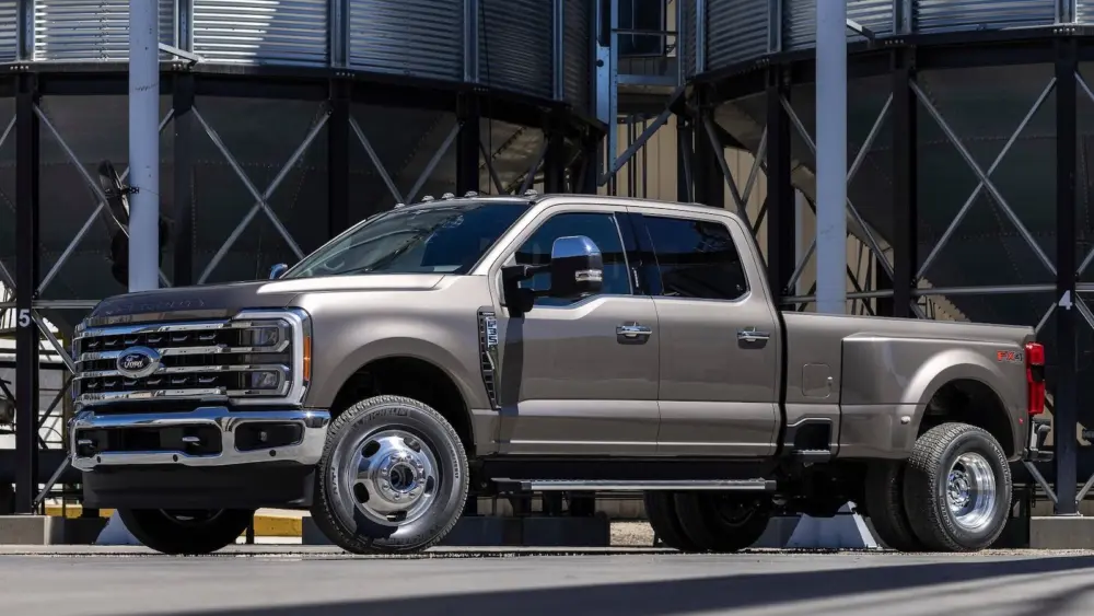 ford-f-series_super_duty-2023-hd-507144ef1c25531c55f3526c3e1c90aafd98e18f7