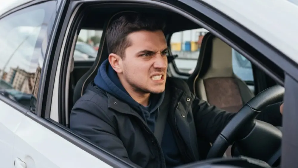 annoyed-driver632209