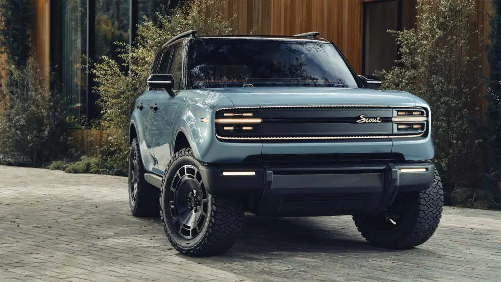 scout_traveler_front-34-copy282282