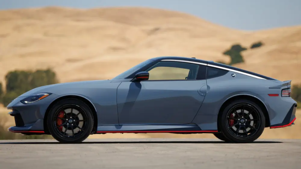 2024-nissan-z-nismo695138