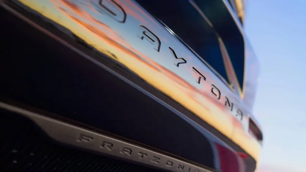 2026-dodge-charger-daytona-scat-pack-1224221