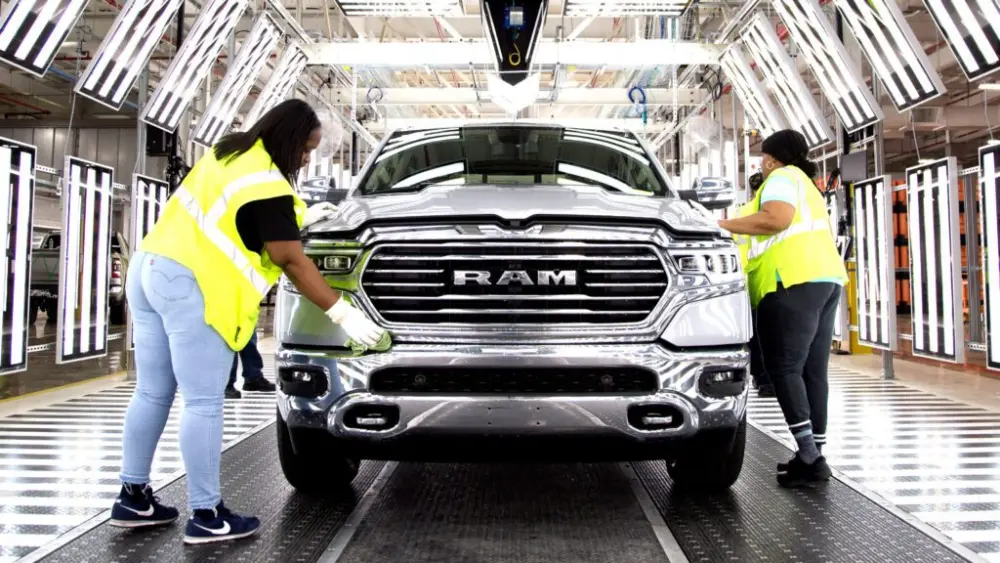 fca_shap_2018_6235vv4apb6kr7psrhhm1tajt9gah7-copy-1024x576159144-1