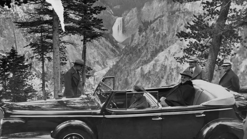 l-intro-1772483263890163