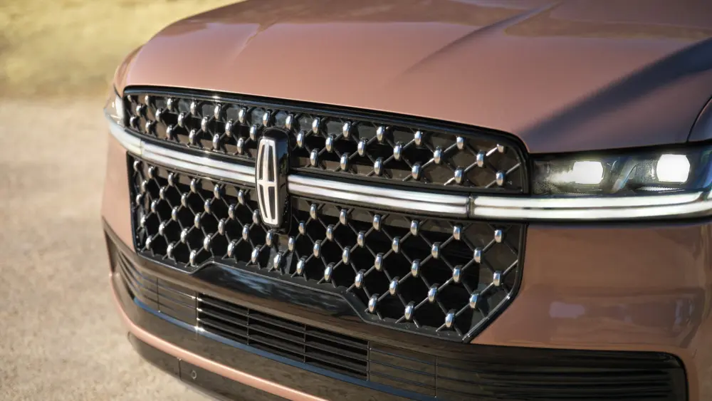 2025-lincoln-navigator-111-67ffe61b19246