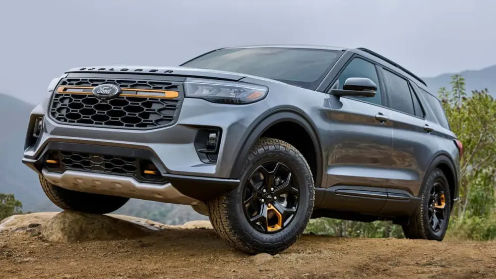 2026-ford-explorer-tremor-front-3-4543982