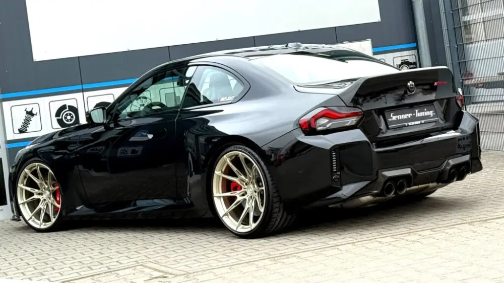 senner_m2_cs_02-copy-1024x57692166-1