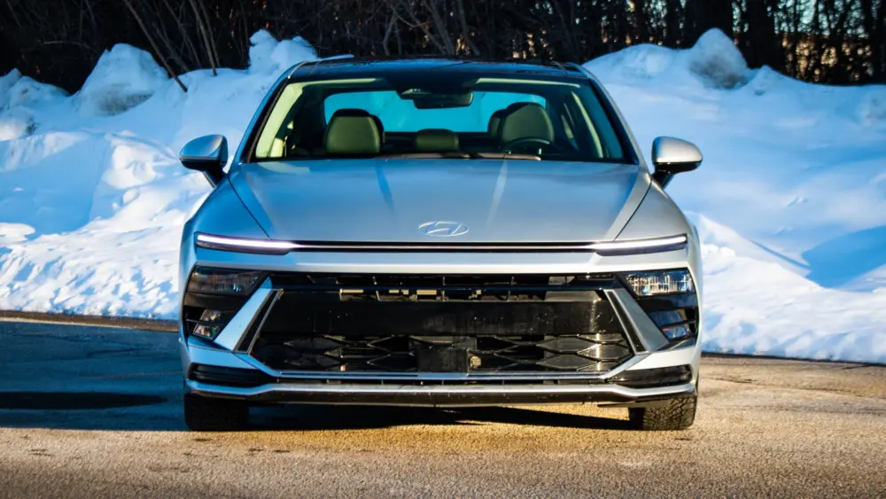 2026-hyundai-sonata-hybrid-8577-scaled