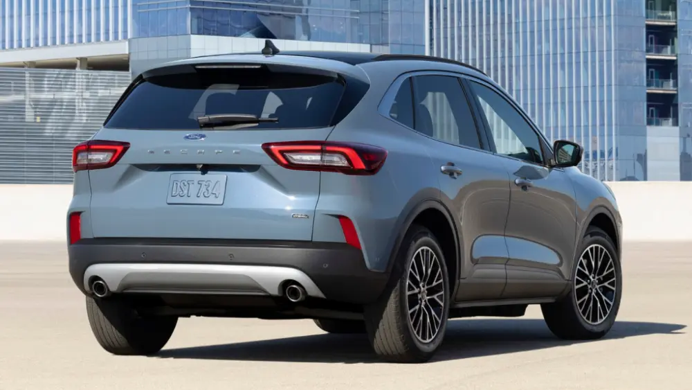 ford-escape-rear-1024x614