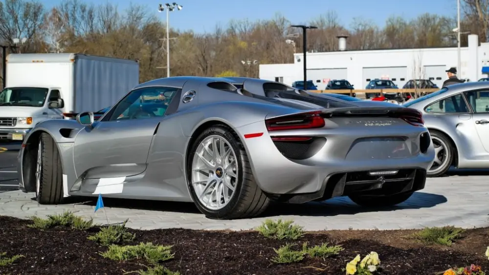 porsche-918-spyder-1024x612