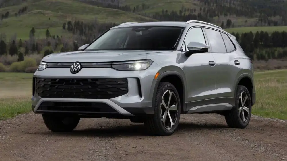 2026_volkswagen_tiguan_4dr-suv_se_fq_oem_1_1280x855784555