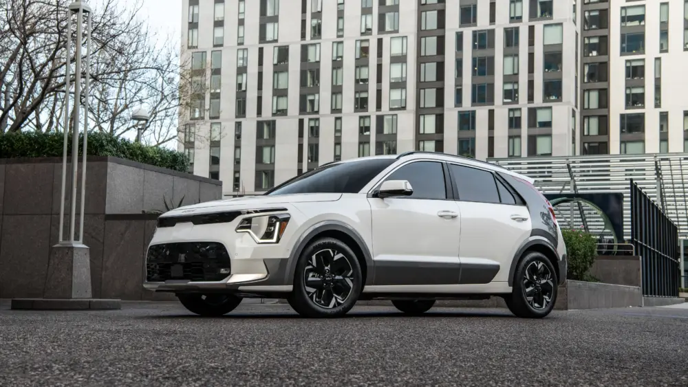 2023-kia-niro-ev-105-1649863093