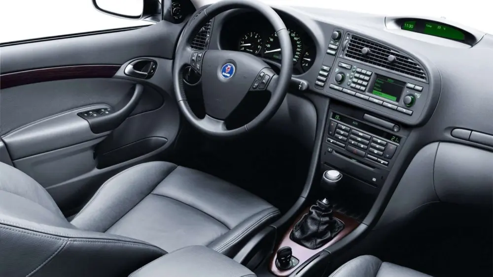 saab-9-3-interior