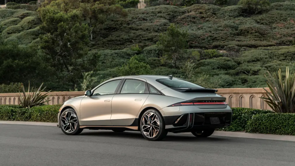 large-52983-2023ioniq6-1669059746