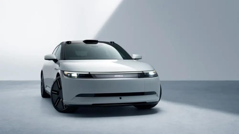 afeela_1_signature_calm_white_front-large-1024x576