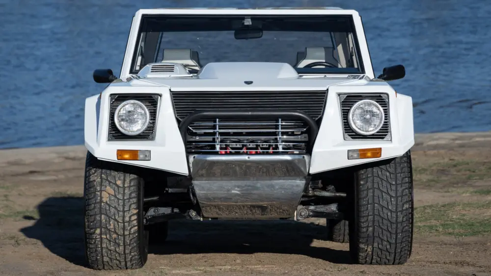 1990-lamborghini-lm220-bat-103-69aaf38da0eb5