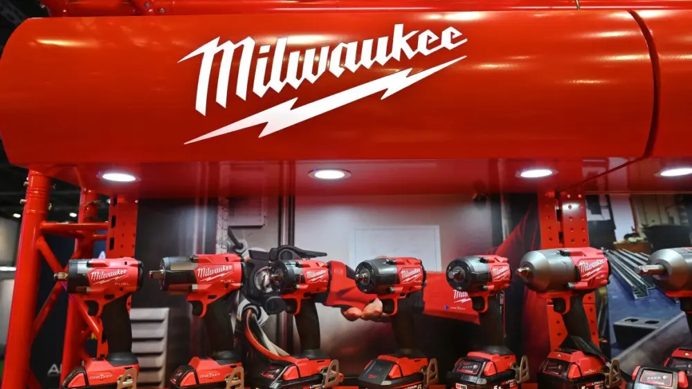 milwaukee-logo704197