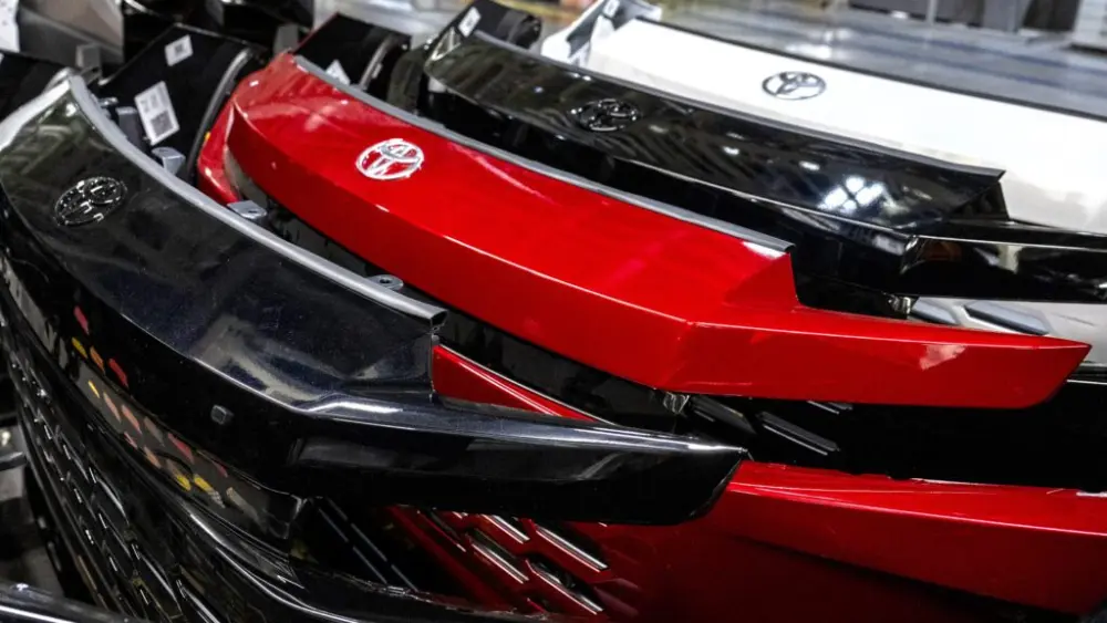 tmmc-rav4-production_sca3948-copy-1024x576317672-1