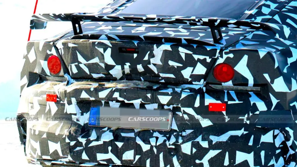 mb-amg-gt-4-door-ev-25-copyf-1024x57622596-1