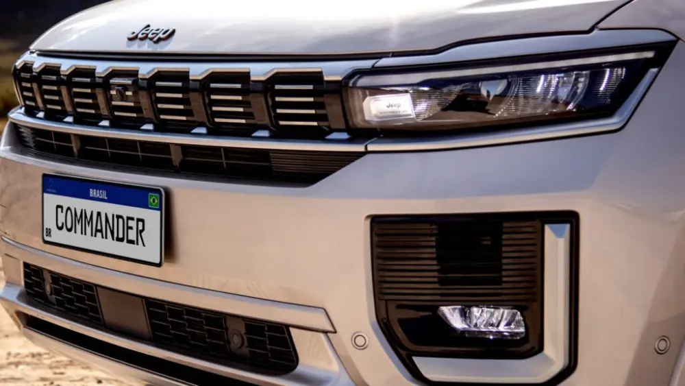 jeep_commander_overland_my26_001057-copy-1024x576962527-1