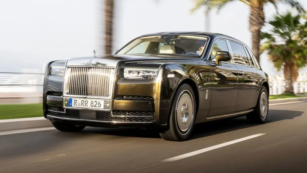 2026-rolls-royce-phantom-ewb235472