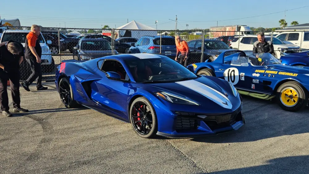 chevrolet-c8-corvette-grand-sport404332