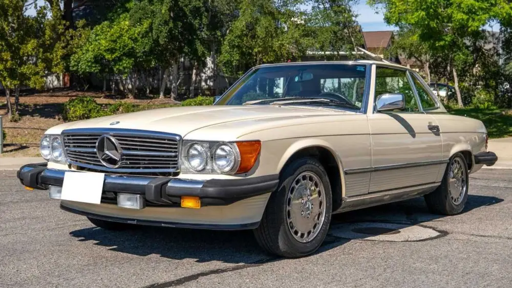 1988-mercedes-benz-560sl-creme-wdbba48dxja080261_017jpg354328