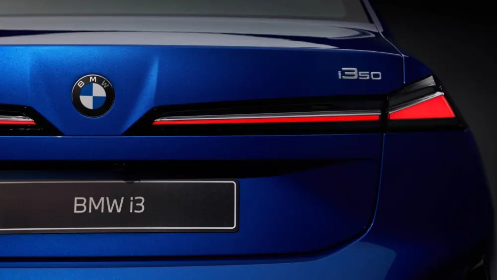 2027-bmw-i3-exterior-detail-taillights-1757554