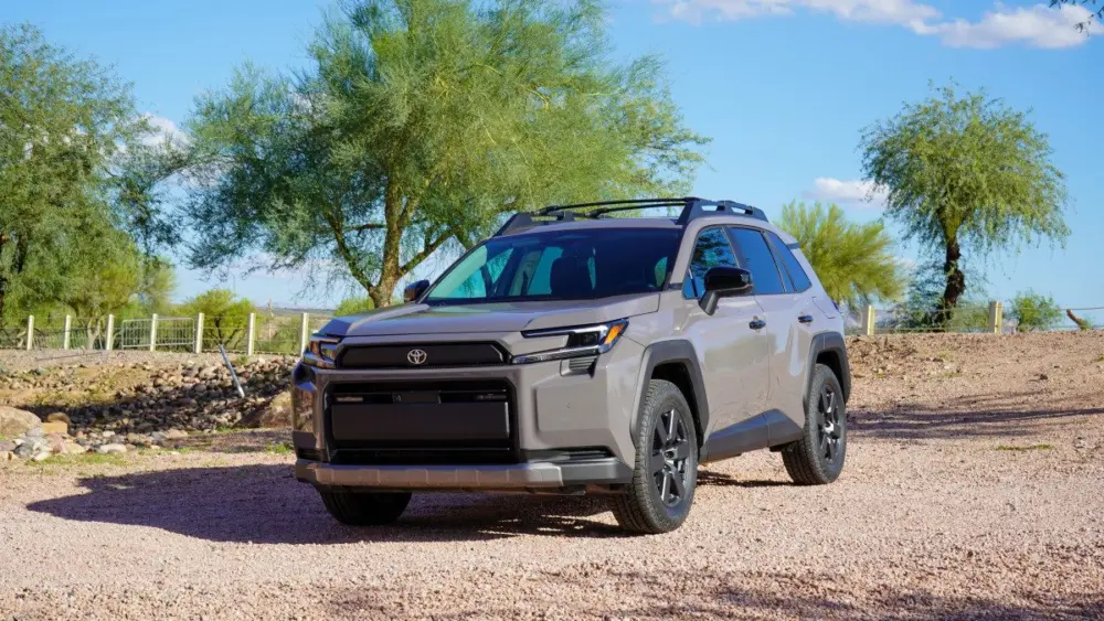 2026-toyota-rav4-woodland143991