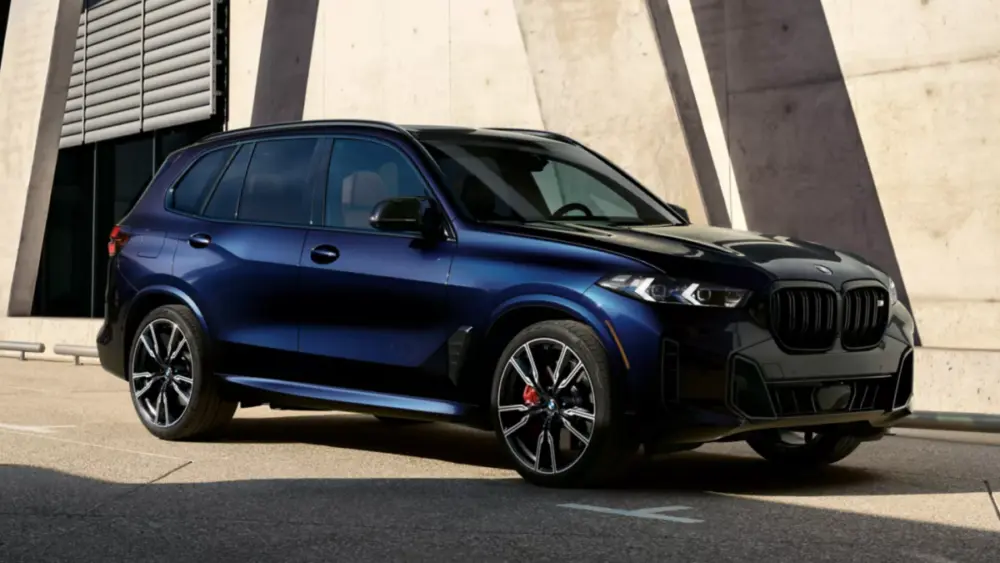 bmw-x5-m-parked187525