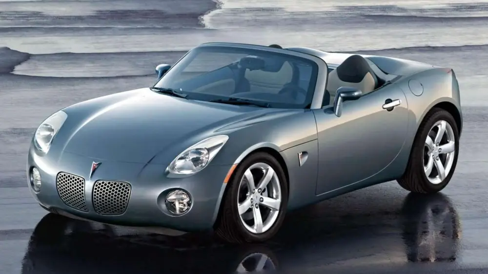 pontiac-solstice-2006-1600-011-e1774554231134