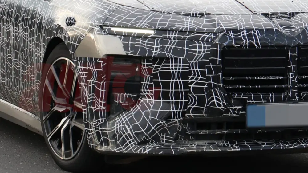 2027-bmw-7-series-lci-spy-shot995878