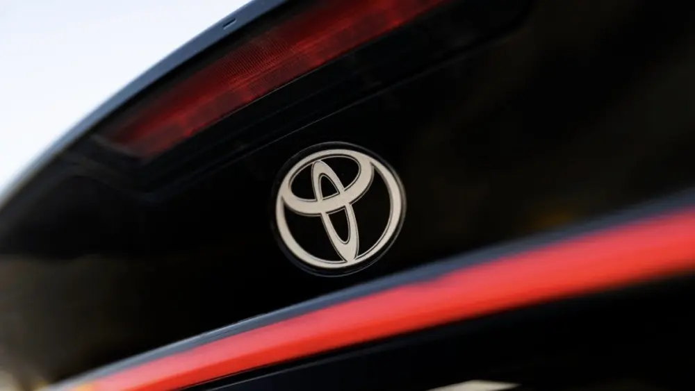 2023-toyota-prius804198